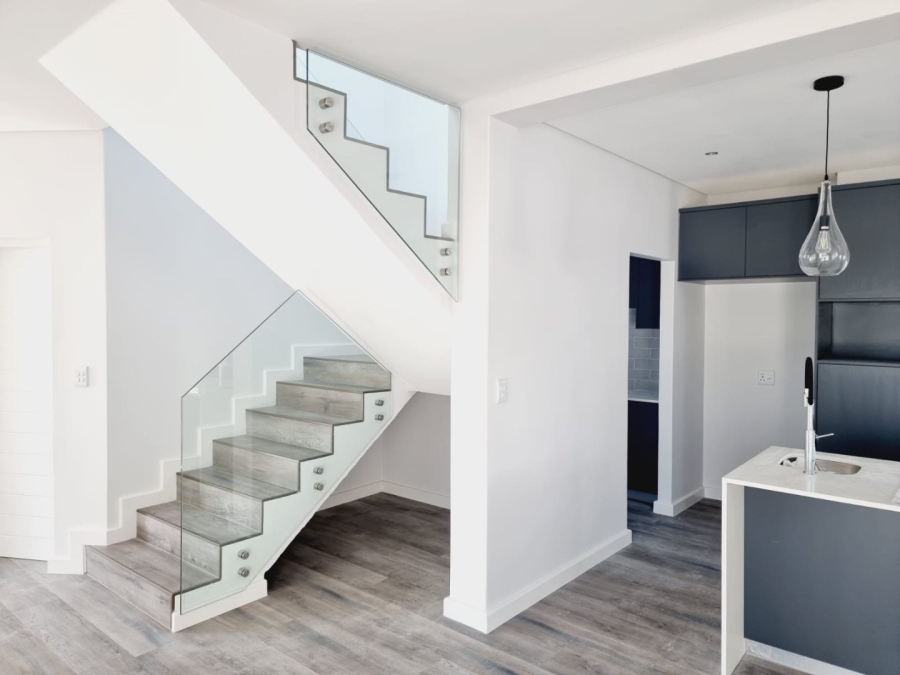 4 Bedroom Property for Sale in Sandown Western Cape